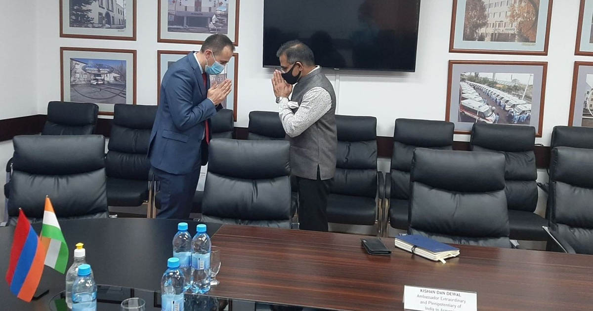 Արսեն Թորոսյանը հանդիպել է Հայաստանում Հնդկաստանի արտակարգ և լիազոր դեսպան Կիշան Դան Դևալի հետ