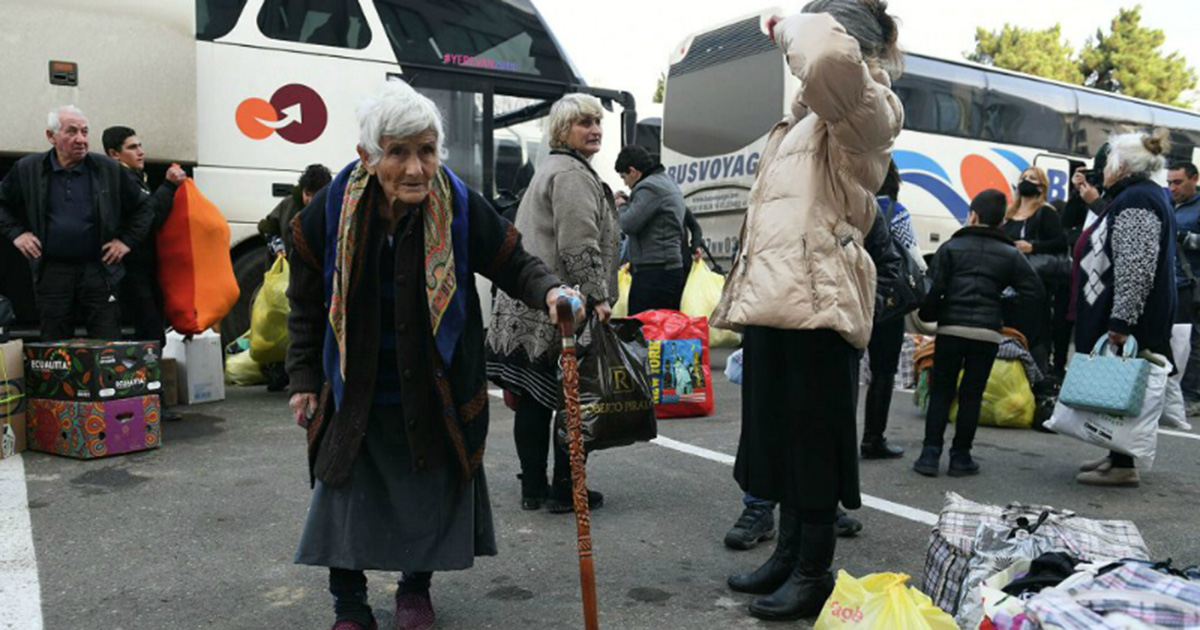 Ռուս խաղաղապահների ուղեկցությամբ Ստեփանակերտ է վերադարձել ևս 2400 փախստական