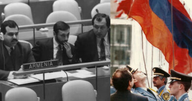 1992 թ. մարտի 2-ին ՄԱԿ կենտրոնակայանում բարձրացվեց Հայաստանի նորանկախ հանրապետության եռագույնը