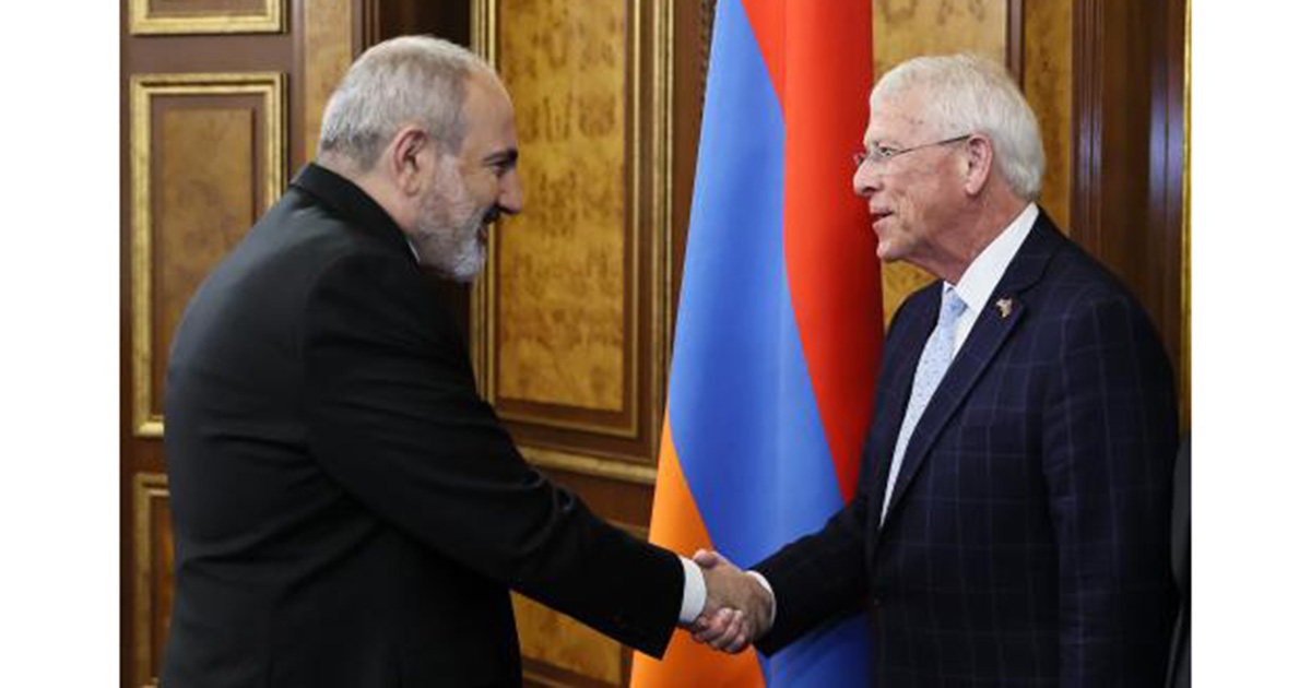 Փաշինյանը և ԱՄՆ սենատորը խոսել են Հայաստանի ու Ադրբեջանի միջև խաղաղության պայմանագրի քննարկումներից