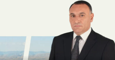 Ինչպե՞ս են ՔՊ-ականները հաղթահարել աղքատությունն իրենց գլխներում և գրպաններում. հերթը Արթիկի ղեկավար Անանիկ Ոսկանյանինն է (տեսանյութ)