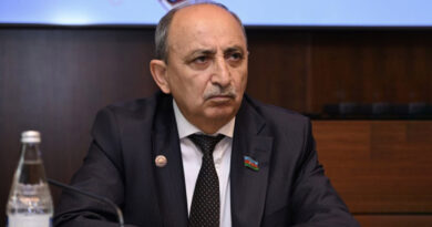 «Ադրբեջանի վերաշարադրված պատմության մեջ հայկական կեղծիքները տեղ չունեն»․ Ազիզ Ալեքբերլի