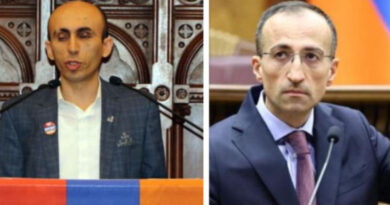 Հայտնի արցախատյաց Արսեն Թորոսյանը լավ կանի լռի Արցախի հետ կապված թեմաներով. Արտակ Բեգլարյան