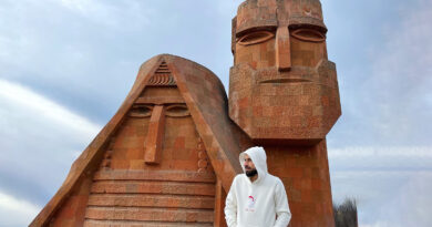 Մեզ՝ արցախցիներիս այսքան ուղիղ չէին ասել՝ հելեք, գնացեք ստեղից․ բայց ես շարունակում եմ նորը կառուցել 4-րդ անգամ․ Լյոկան Փաշինյանին (տեսանյութ)