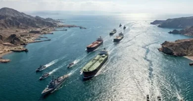 Հորմուզի նեղուցի արևելյան հատվածում ավելի քան 400 խոշոր նավ է կուտակվել Հորմուզի նեղուցի արևելյան հատվածում ավելի քան 400 խոշոր նավ է կուտակվել