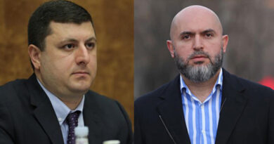 Գործող կառավարիչն առաջնորդվում է վախերով և քմահաճույքներով, իսկ Աշոտյանը մշտապես նրա «կոկորդում» է Գործող կառավարիչն առաջնորդվում է վախերով և քմահաճույքներով, իսկ Աշոտյանը մշտապես նրա «կոկորդում» է