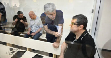 Բաքվում շարունակվում է ապօրինաբար պահվող հայ գերիների «դատավարությունը»