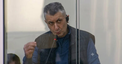«Խոսքս ուղղում եմ ՀՀ քաղաքացի Նիկոլ Վովայի Փաշինյանին». գեներալ-մայոր Դավիթ Մանուկյանի բացառիկ ուղերձը Բաքվի բանտից «Խոսքս ուղղում եմ ՀՀ քաղաքացի Նիկոլ Վովայի Փաշինյանին». գեներալ-մայոր Դավիթ Մանուկյանի բացառիկ ուղերձը Բաքվի բանտից