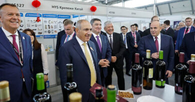 Հայաստանը հանձնառու է Ռուսաստանի հետ հարաբերությունների հետագա զարգացմանը և ուզում է մնալ ԵԱՏՄ կազմում. Փաշինյան Հայաստանը հանձնառու է Ռուսաստանի հետ հարաբերությունների հետագա զարգացմանը և ուզում է մնալ ԵԱՏՄ կազմում. Փաշինյան