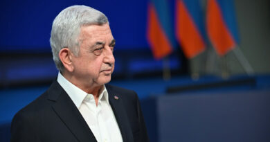 Թույլ չտա՛նք, որ զանազան մանիպուլյացիաներով արժեզրկեն մեր անցյալի հաղթանակները․ Սերժ Սարգսյան Թույլ չտա՛նք, որ զանազան մանիպուլյացիաներով արժեզրկեն մեր անցյալի հաղթանակները․ Սերժ Սարգսյան