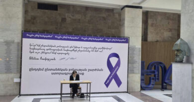 Այս նկարը անպատվության մասին է Այս նկարը անպատվության մասին է