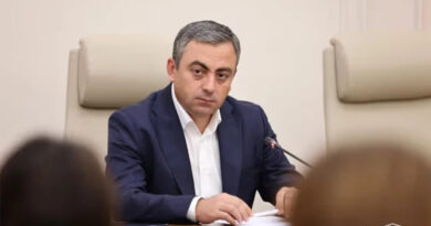 Իշխանությունն ունի մեկ ելք՝ ադրբեջանցի զինծառայողին փոխանակել Բաքվում պահվող հայ գերիների հետ Իշխանությունն ունի մեկ ելք՝ ադրբեջանցի զինծառայողին փոխանակել Բաքվում պահվող հայ գերիների հետ